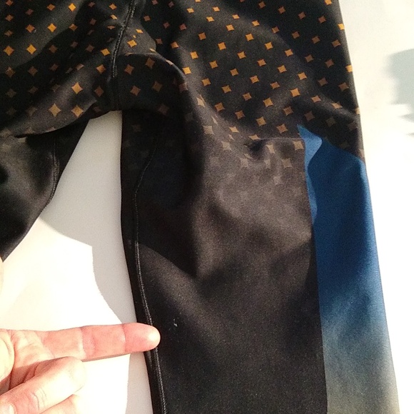 Leggings - ultra cor black polka dots and stripes print size small - Picture 4 of 8